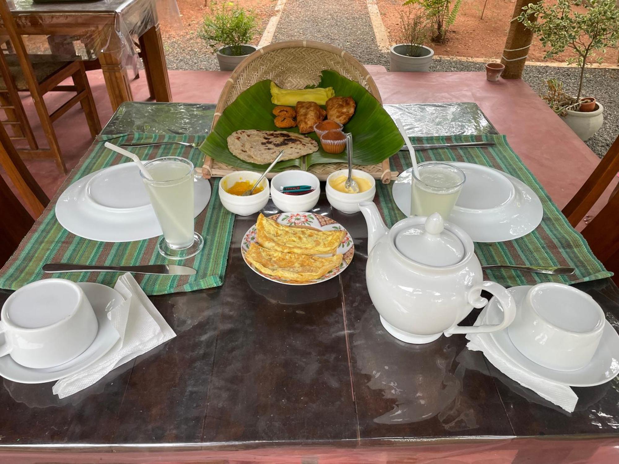 Yashi'S Place Sigiriya Luaran gambar